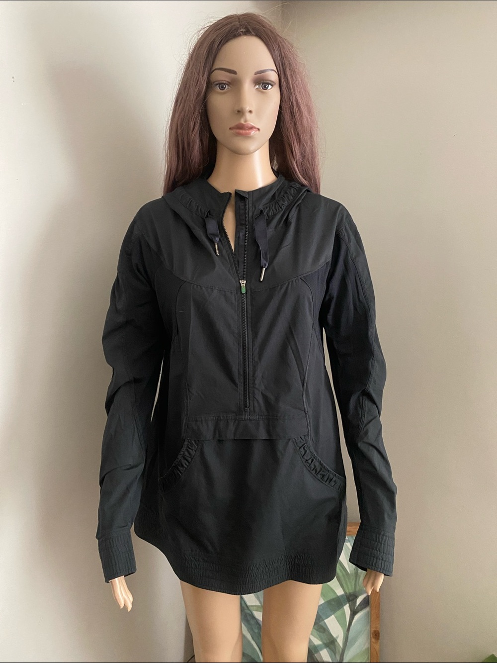Lululemon half zip jacket Women's Black Hooded Pullover long line